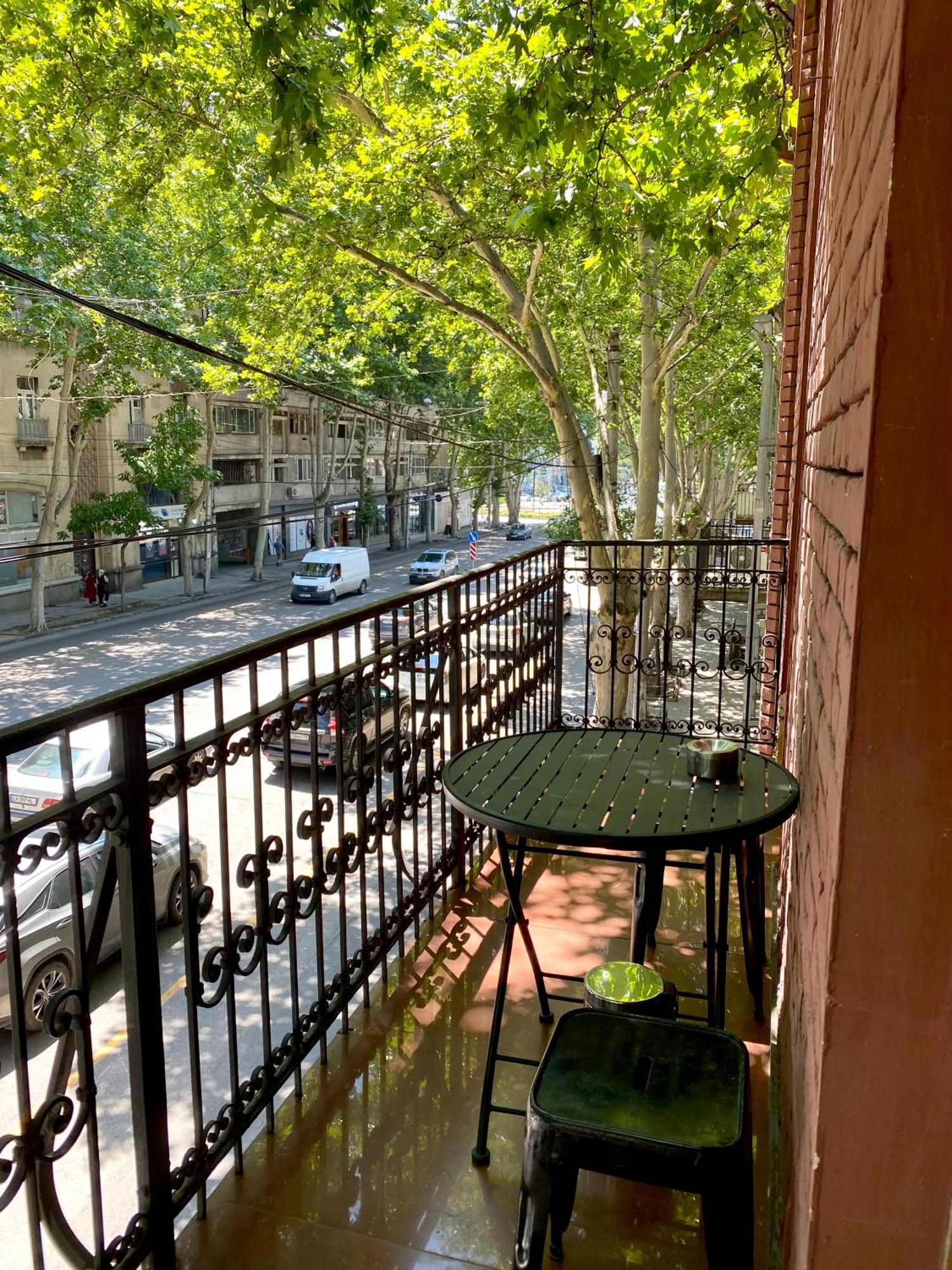 Queen Hostel Tbilisi Exterior foto